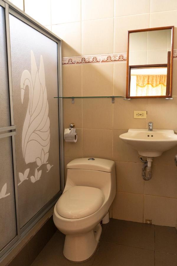RinaKawsay - ViveViajando HERMOSO Apartamento completamente amoblado en TENA Exterior foto